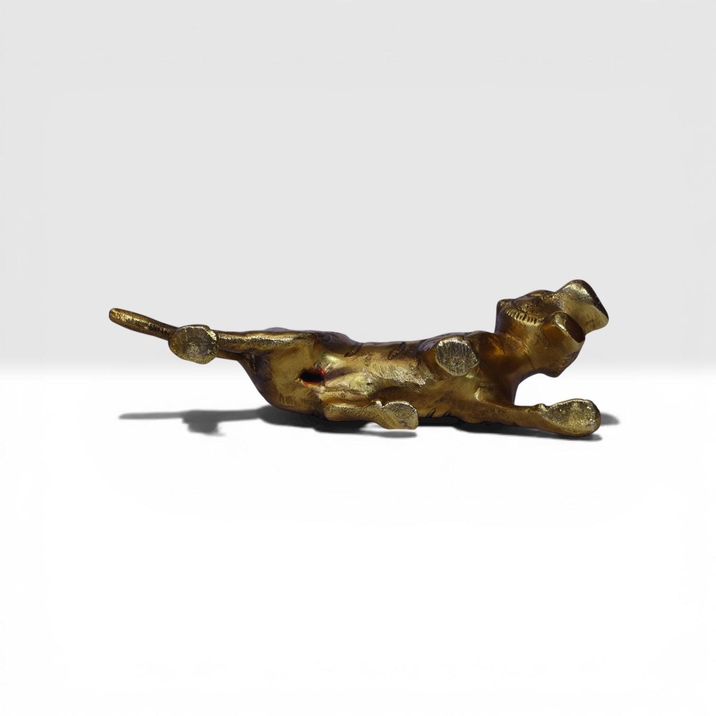 HANDMADE BRASS TIGER, Royal Sculpture, Golden patina, Symbol of power, Grandmillennial, Hollywood Regency, Animal Figurine, Vintage, Shelf.