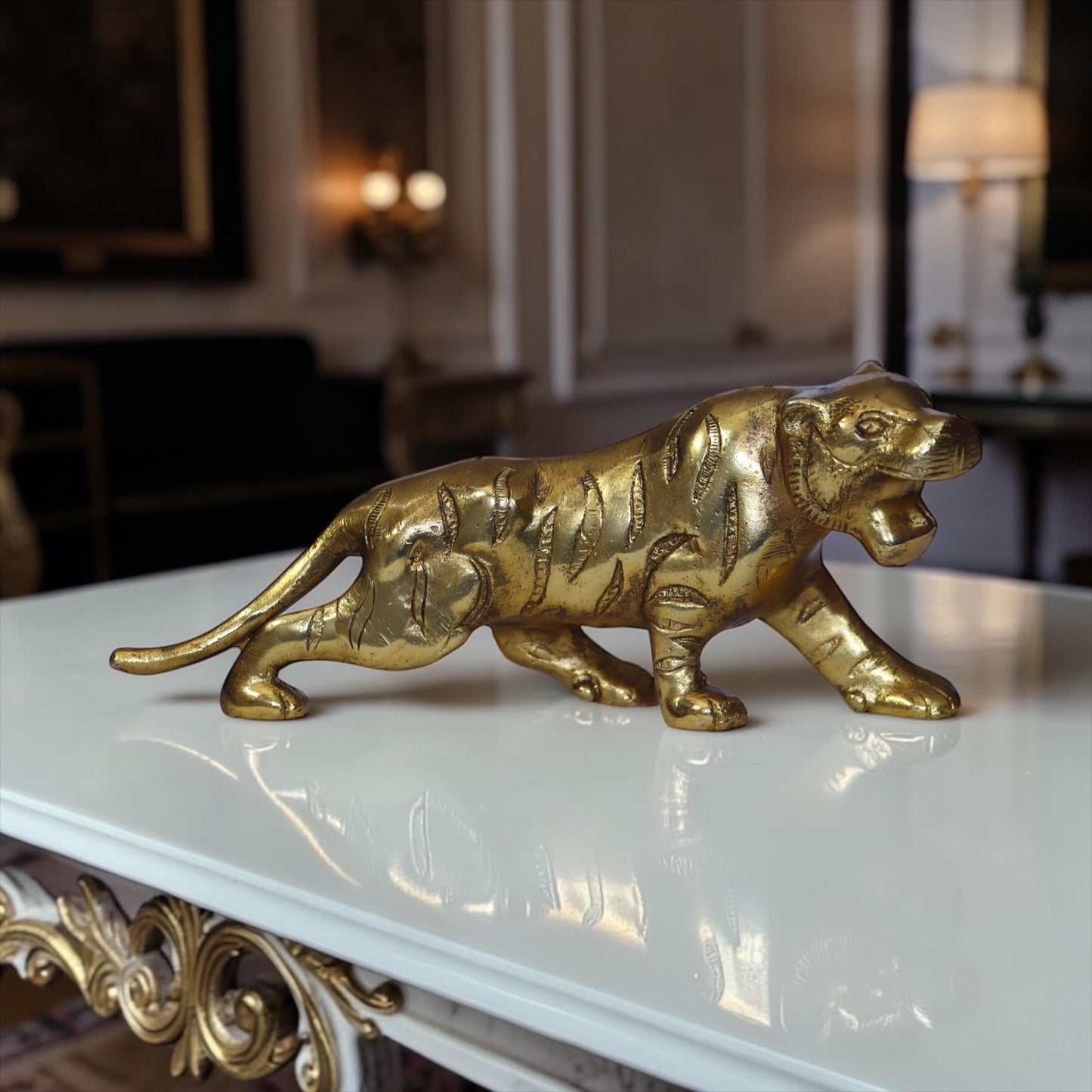 HANDMADE BRASS TIGER, Royal Sculpture, Golden patina, Symbol of power, Grandmillennial, Hollywood Regency, Animal Figurine, Vintage, Shelf.