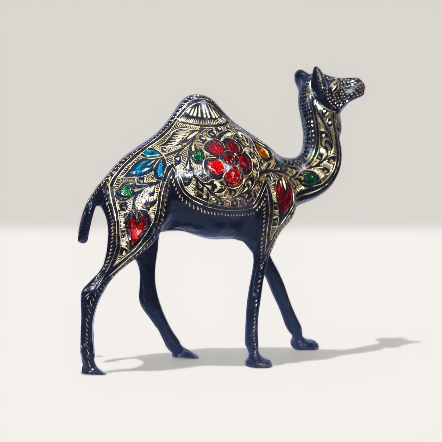 High-grade Brass Camel Sculpture, Handcrafted Heritage Artistry Luxury Decor, Royale Antique Tone Statue, Intricate Engravings Figurine.